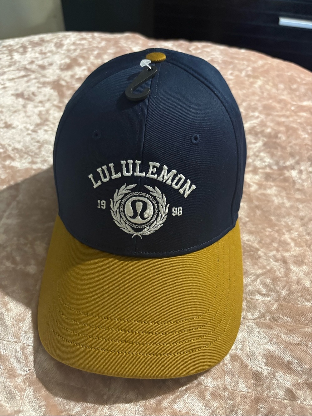 lululemon navy and mustard two-tone baseball cap
